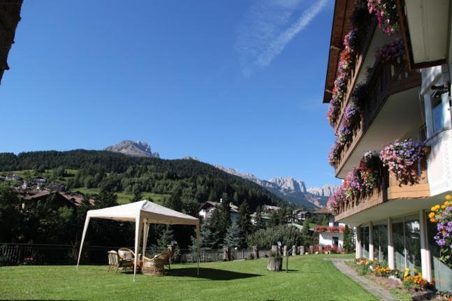 Hotel Catinaccio Rosengarten Moena Exteriör bild