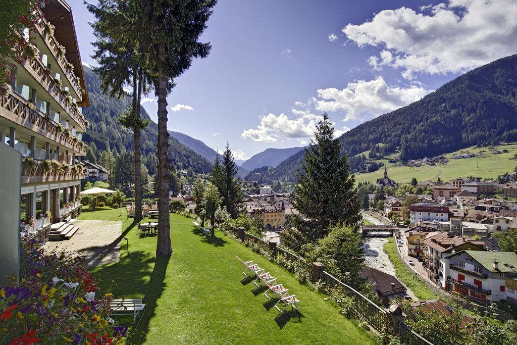 Hotel Catinaccio Rosengarten Moena Exteriör bild